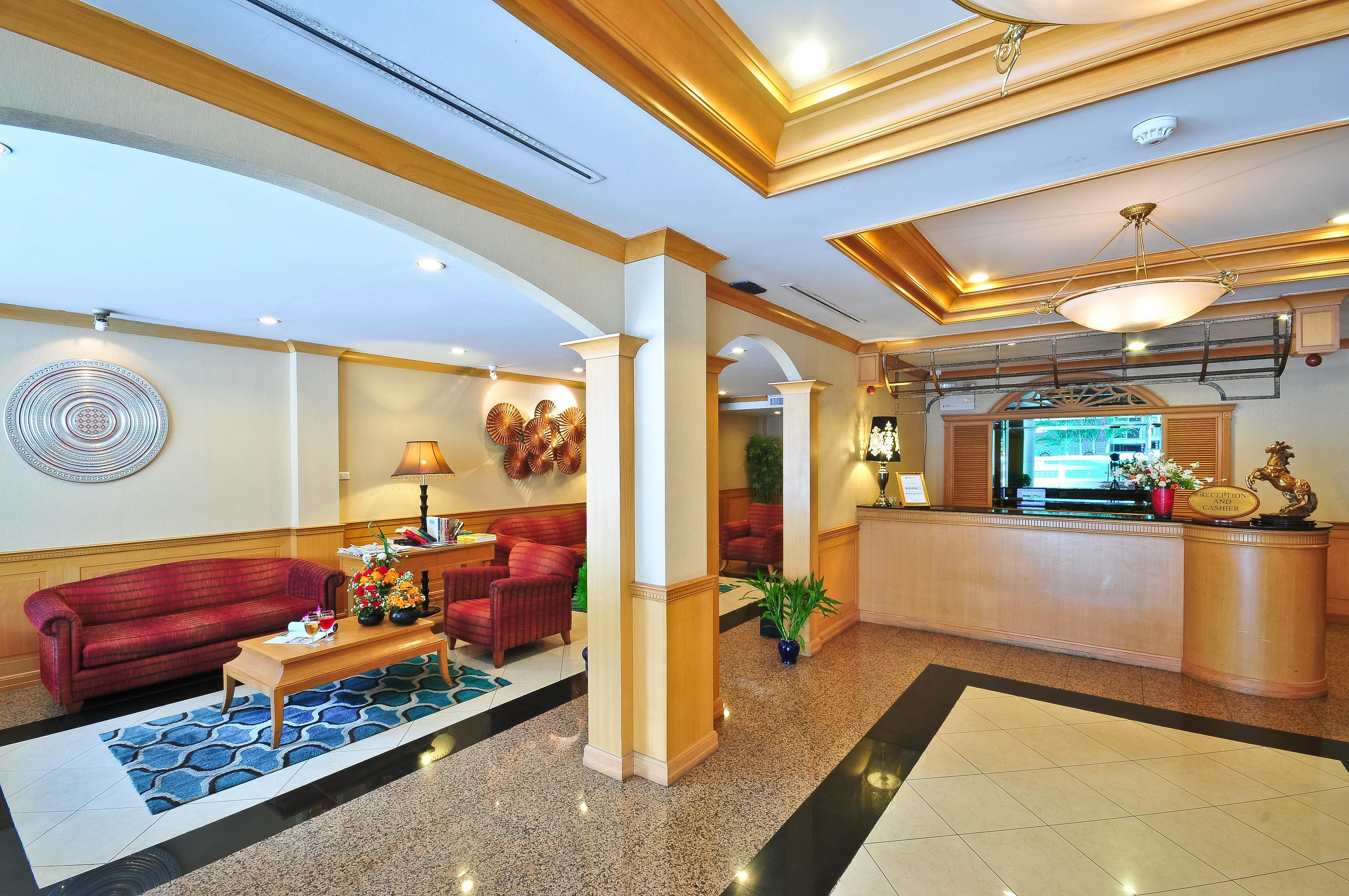 Admiral Suites Bangkok Ngoại thất bức ảnh
