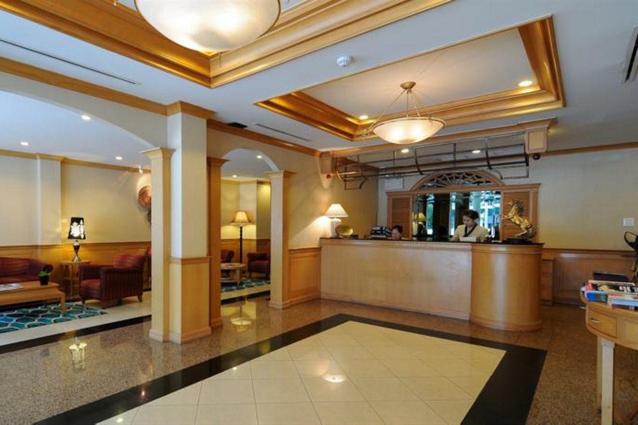 Admiral Suites Bangkok Ngoại thất bức ảnh