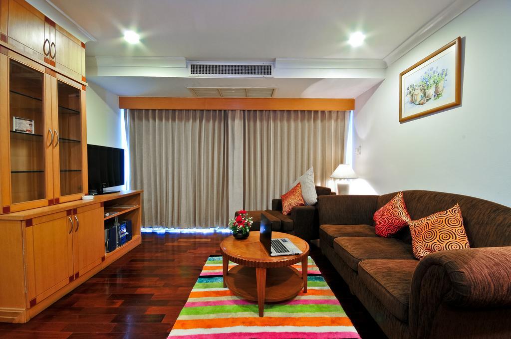 Admiral Suites Bangkok Ngoại thất bức ảnh