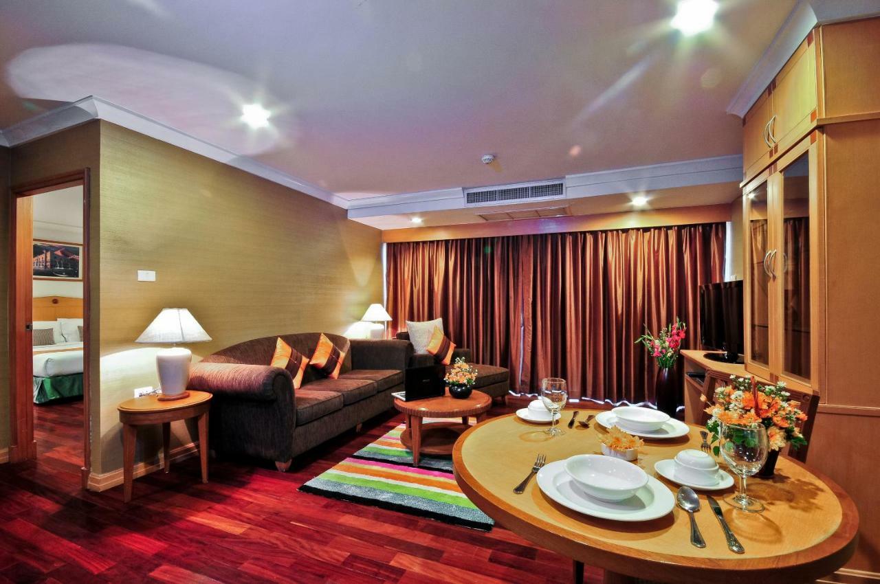 Admiral Suites Bangkok Ngoại thất bức ảnh
