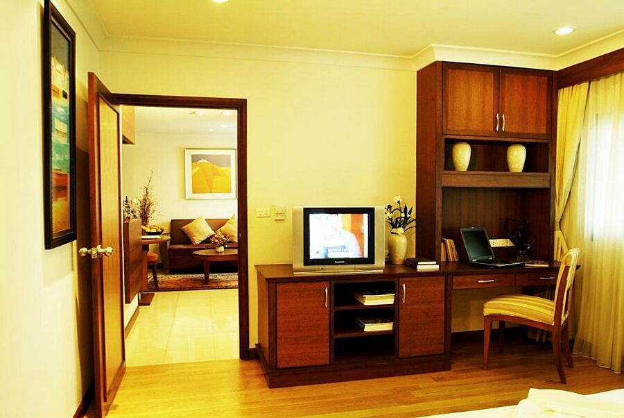 Admiral Suites Bangkok Ngoại thất bức ảnh